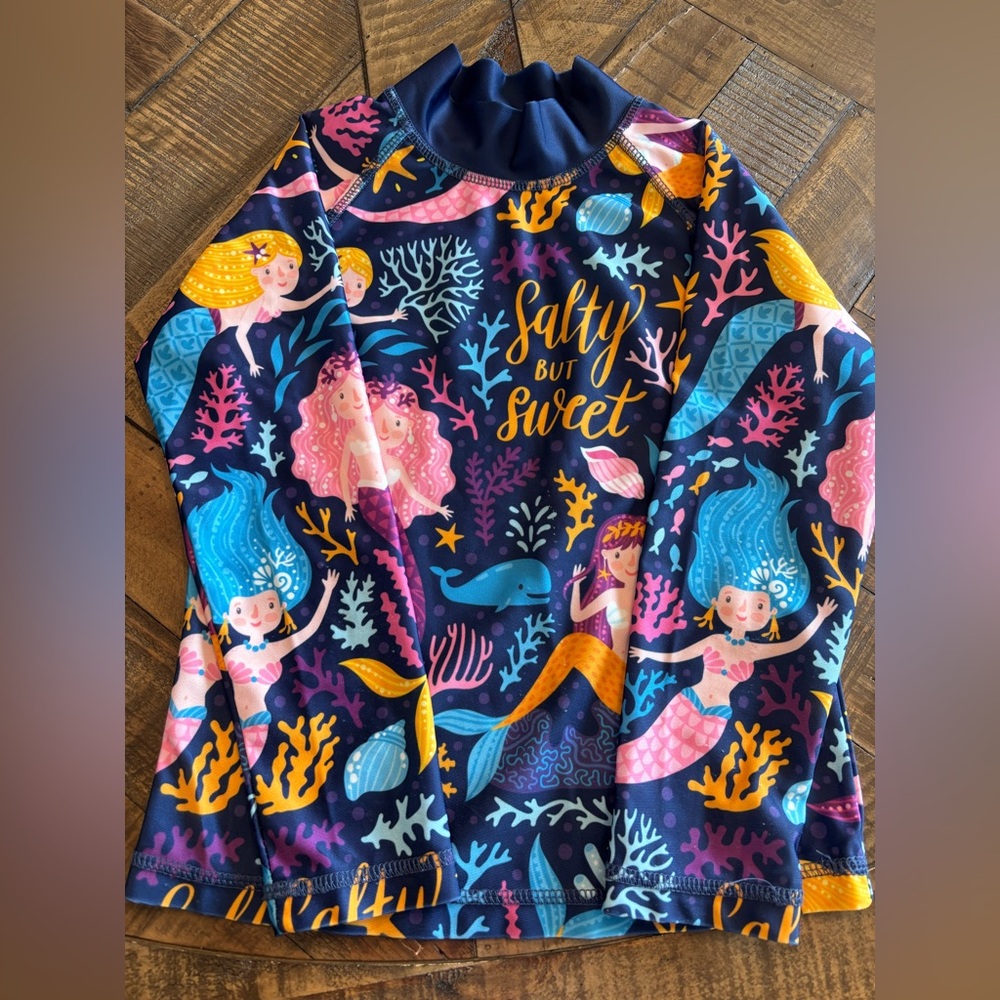 ☀️ Sunshine Swing Mermaid Rash Guard - Size 8 - Salty But Sweet!**